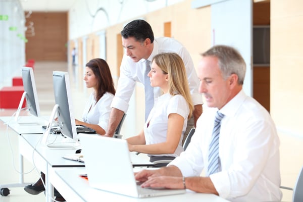 How to Utilize Temporary Help During Seasonal Peaks 2 may staffing