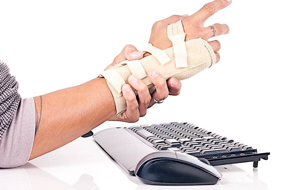 Carpal Tunnel Syndrome office keyboard Pivotal HR Solutions Blog