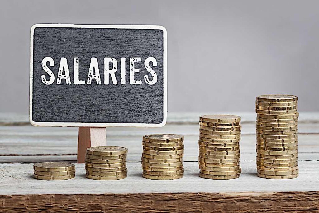 increasing salaries dreamstime l 85791347 Pivotal HR Solutions Blog