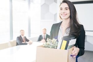 10 reasons why 28 percent of employees are ready to leave their employer and 6 ways HR Managers can help prevent it : Reports 8 happy to quit dreamstime xl 121899962 Pivotal HR Solutions Blog